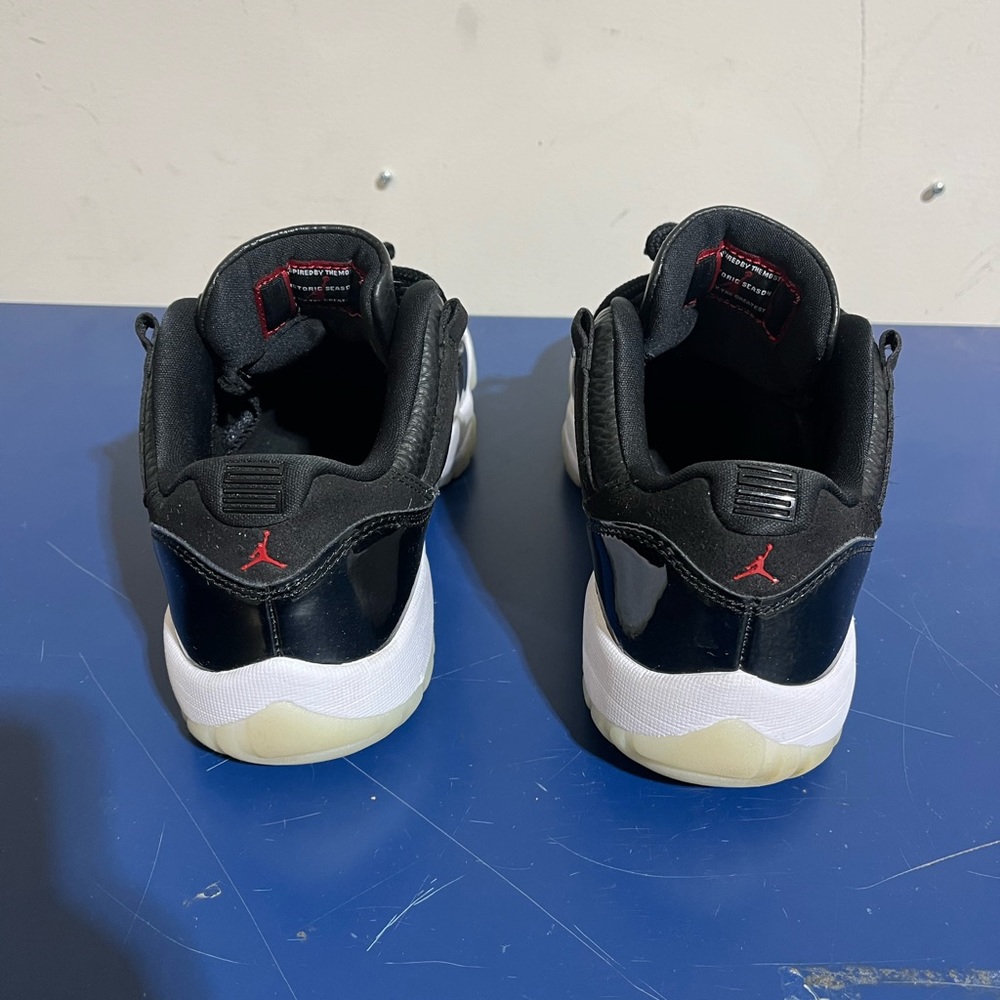 Jordan 11 72-10 low